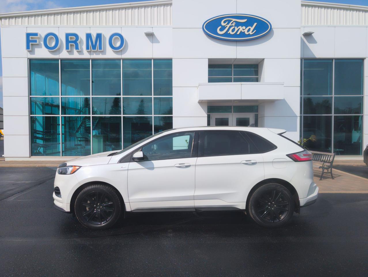 2022 Ford Edge ST Line Photo0