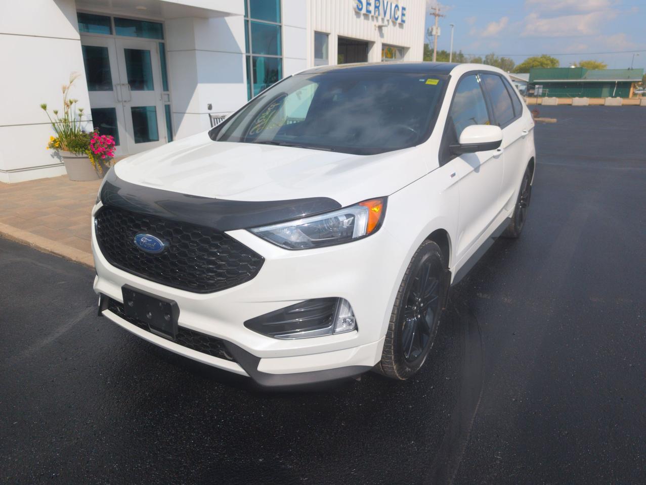 2022 Ford Edge ST Line Photo1