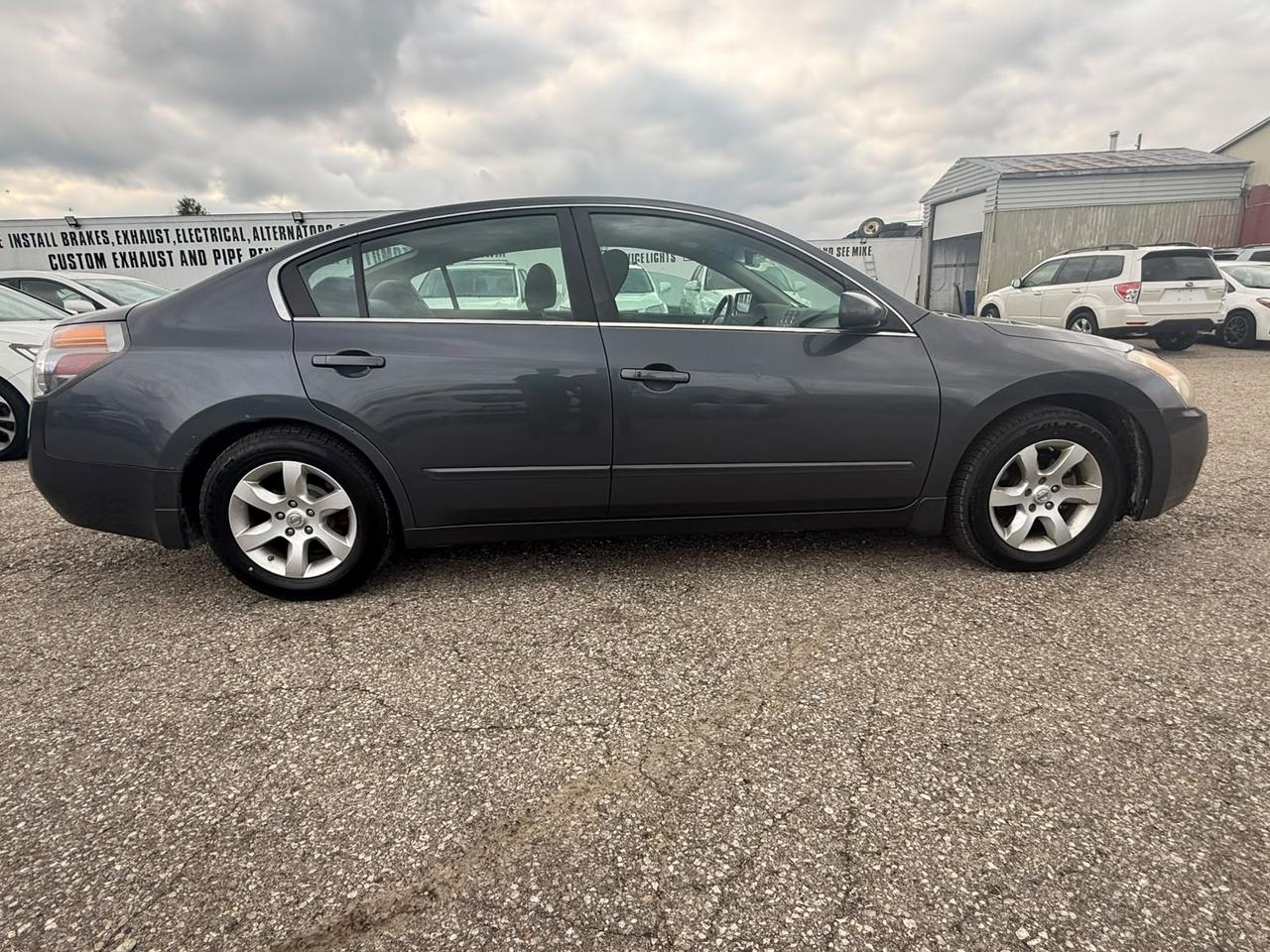 2009 Nissan Altima 2.5 S Photo