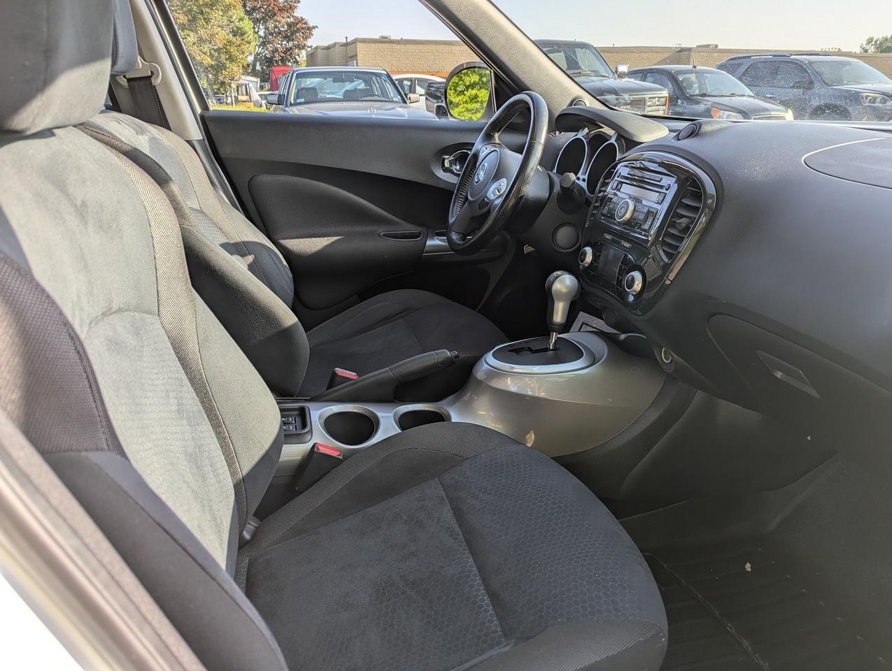 2013 Nissan Juke "One OWNER like NEW" certified + FREE 6M warranty Photo