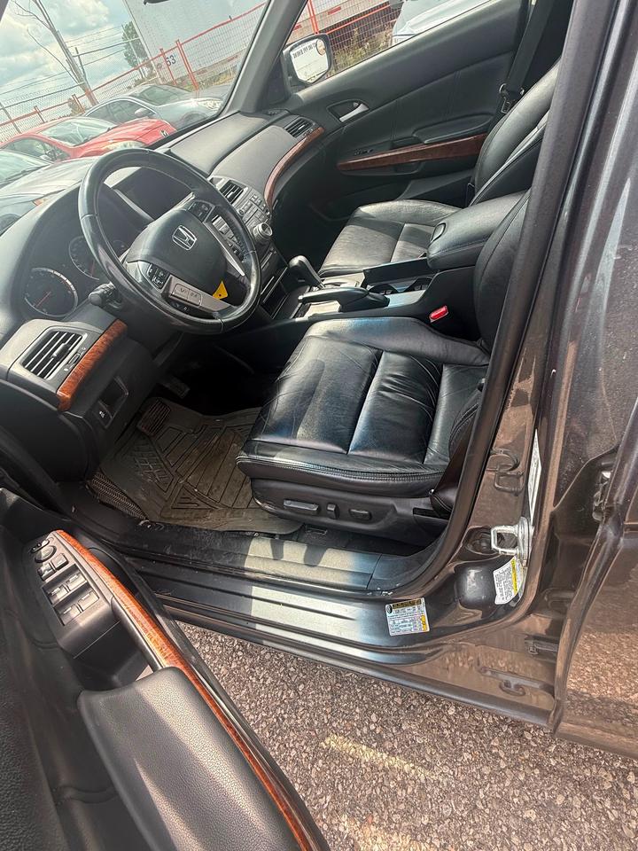 2012 Honda Accord EX-L W/NAVI Photo