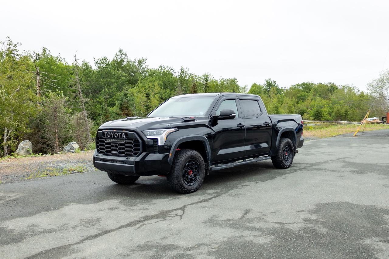 2024 Toyota Tundra 4x4 Crewmax Limited Hybrid