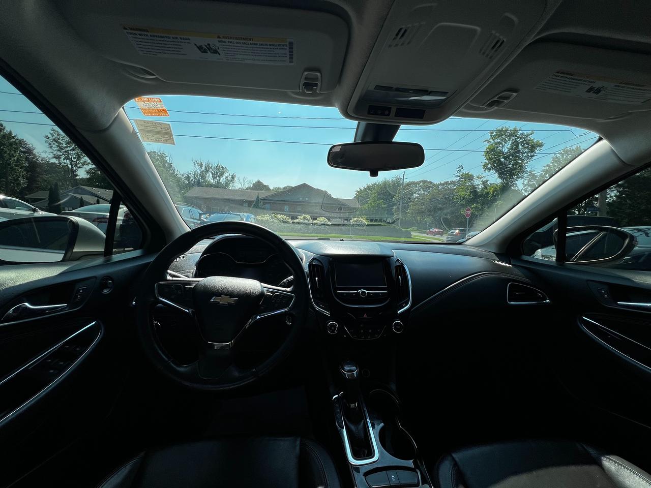 2018 Chevrolet Cruze Premier Photo