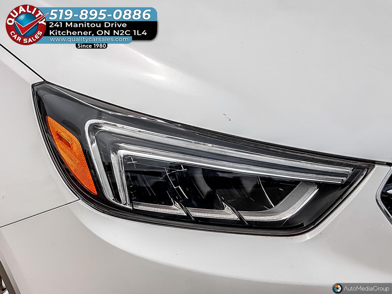 2017 Buick Encore Essence *LEATHER-SUNROOF* Photo
