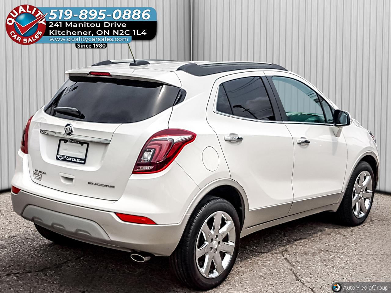 2017 Buick Encore Essence *LEATHER-SUNROOF* Photo