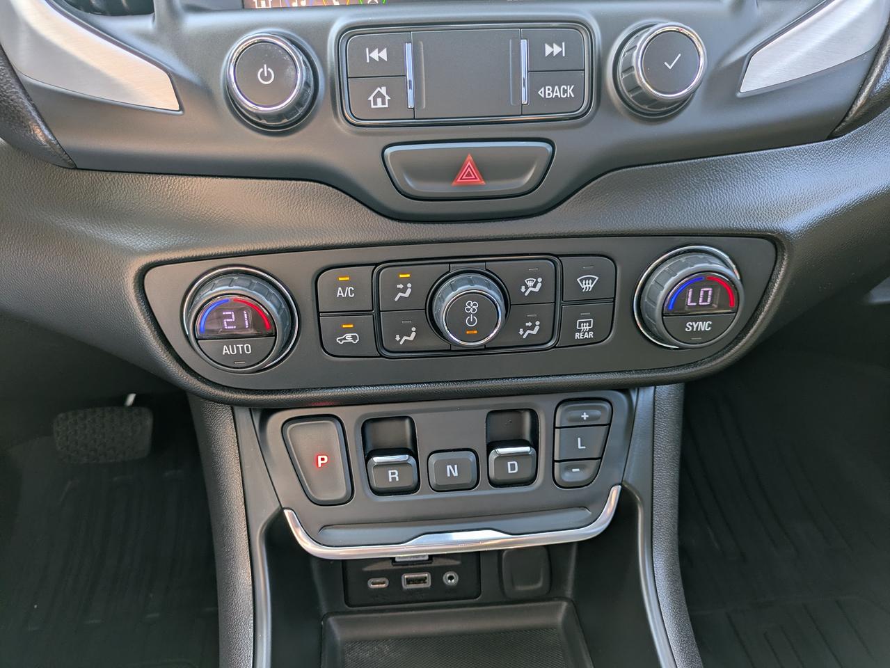2019 GMC Terrain AWD 4DR SLT Photo