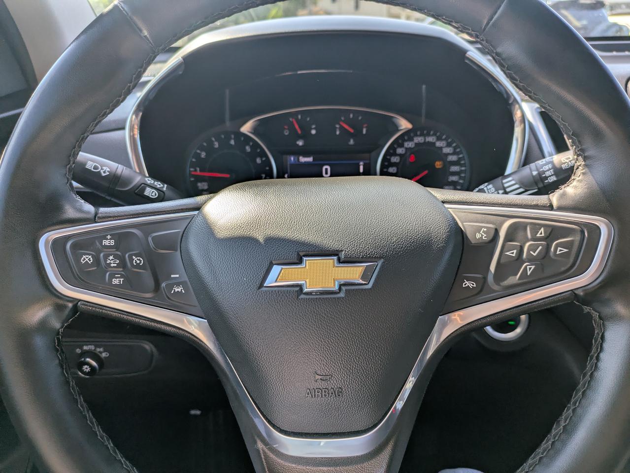 2023 Chevrolet Equinox FWD 4dr LT Photo