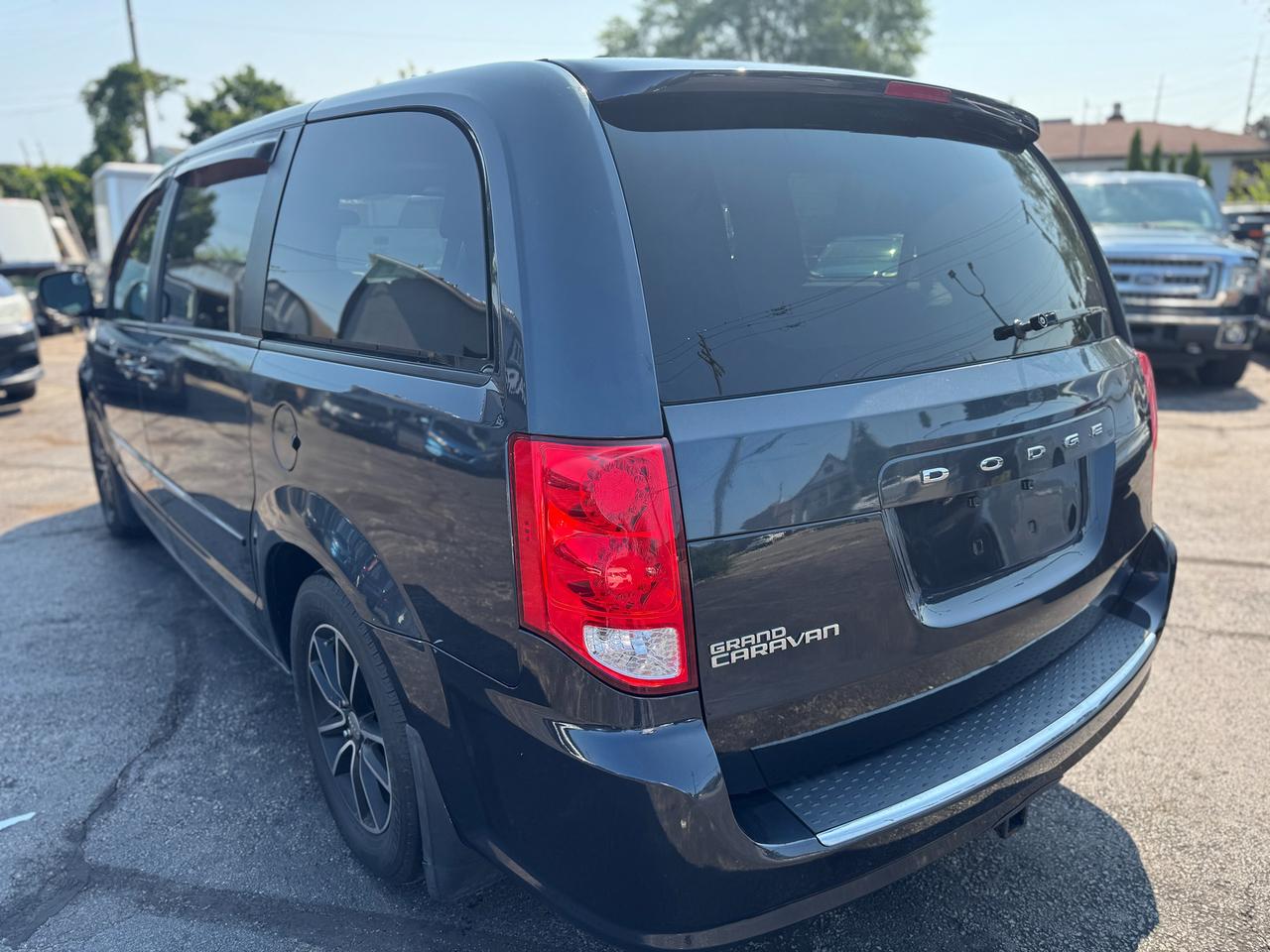 2014 Dodge Grand Caravan SXT | CERTIFIED | 39 RECORDS Photo