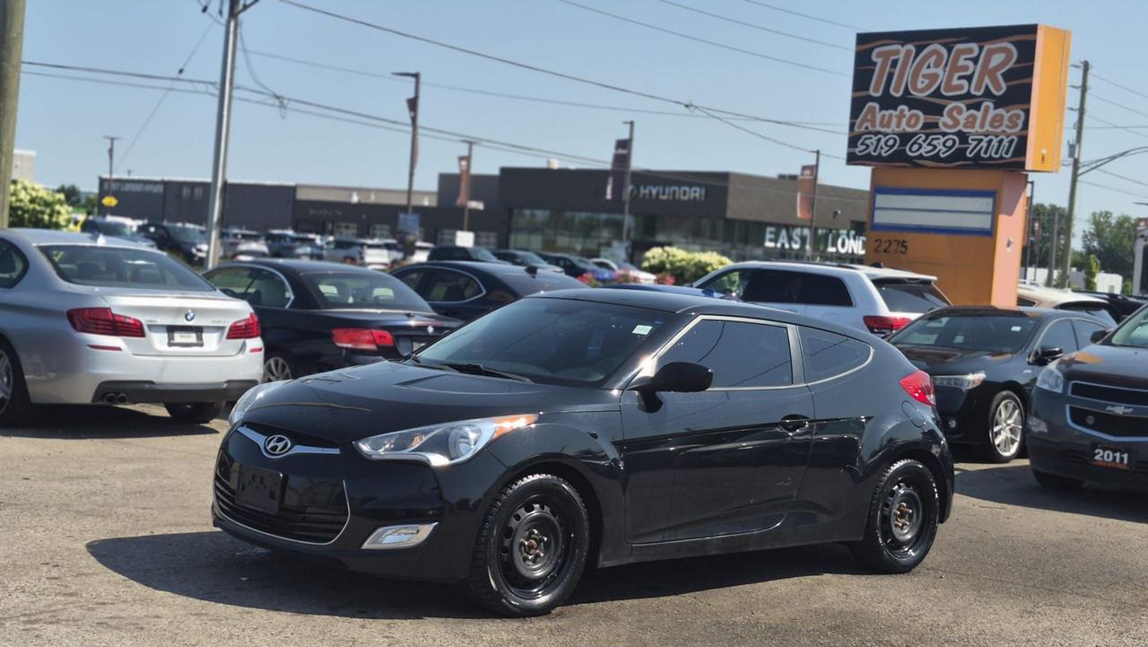 2012 Hyundai Veloster AUTO, NO ACCIDENTS, ONLY 104KMS, CERTIFIED - Photo #1