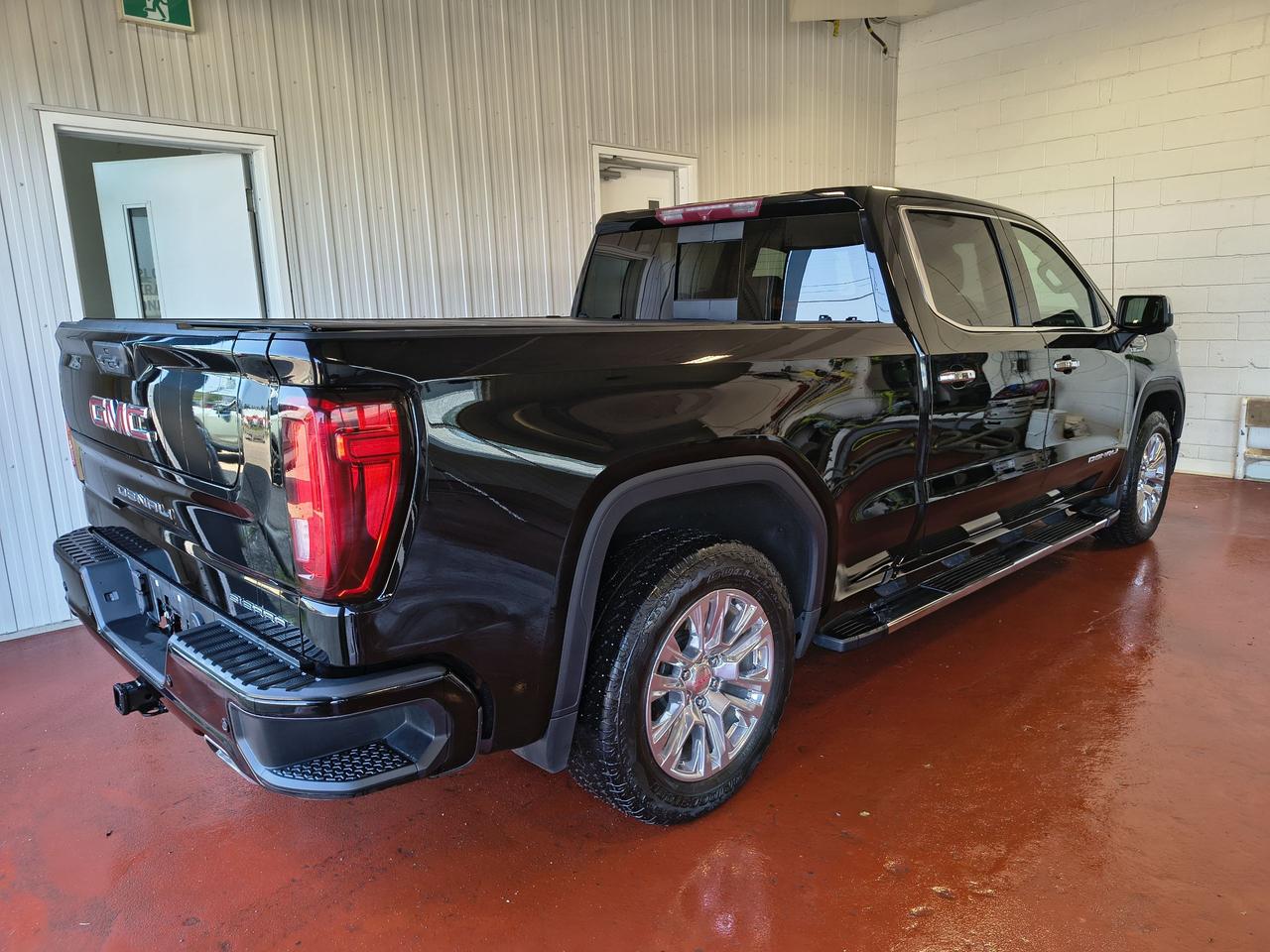 2022 GMC Sierra 1500 Denali Long Box Photo0