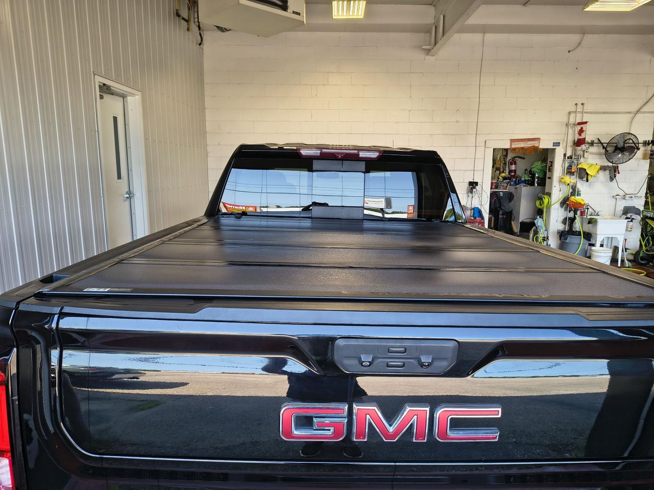 2022 GMC Sierra 1500 Denali Long Box Photo