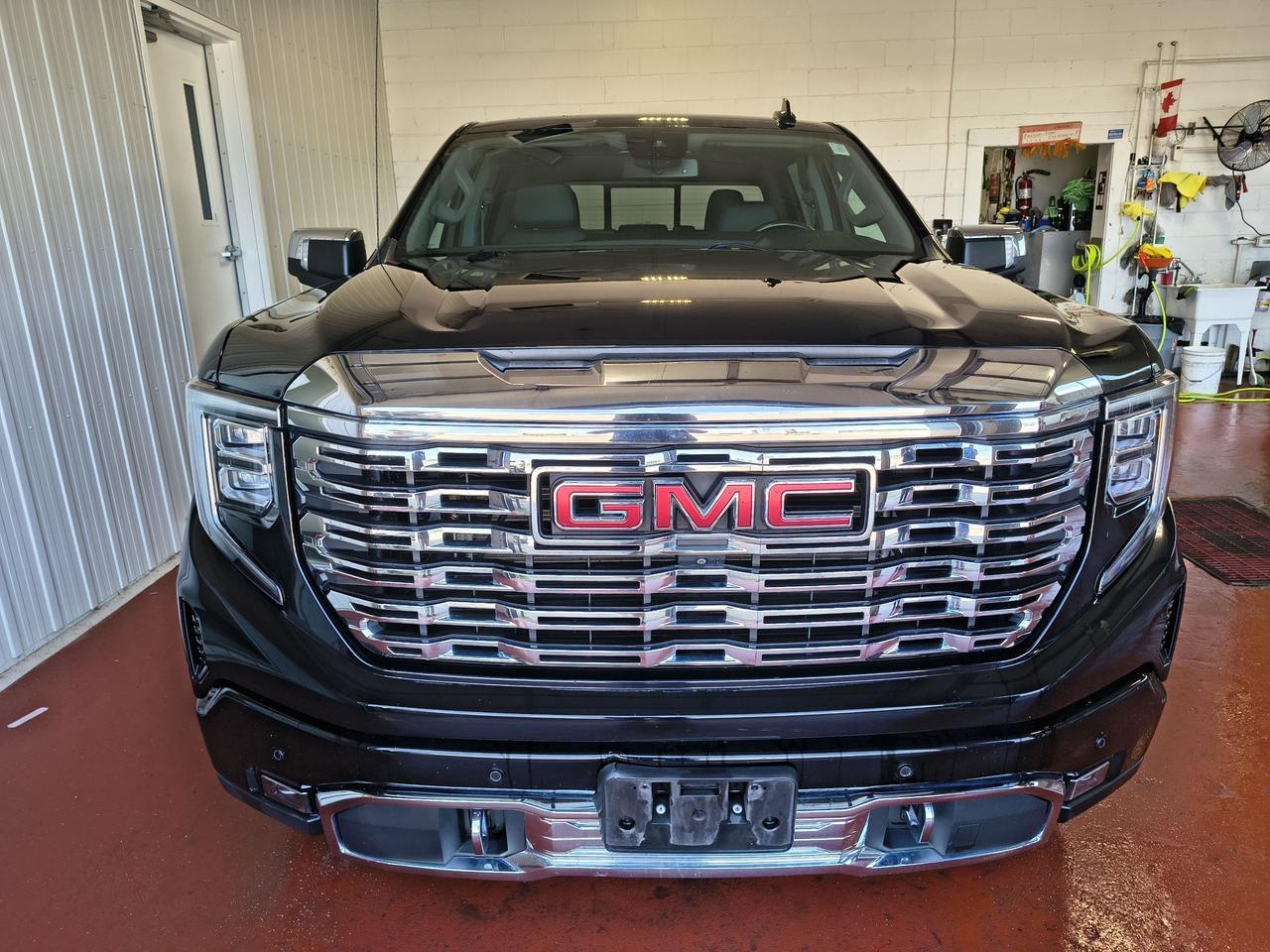2022 GMC Sierra 1500 Denali Long Box Photo0