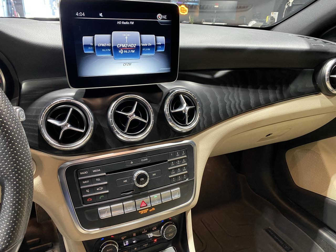 2018 Mercedes-Benz CLA-Class CLA 250 Photo