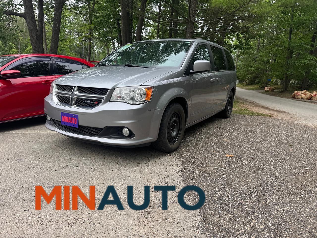 2019 Dodge Grand Caravan SXT Premium Plus - Photo #1