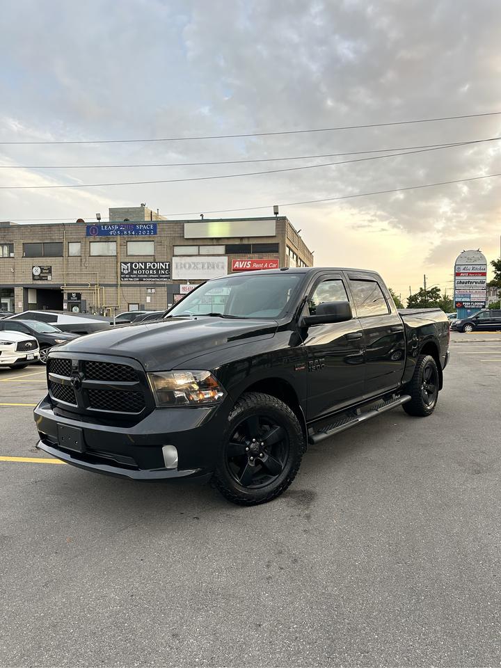 2017 RAM 1500 Big Horn - Photo #1