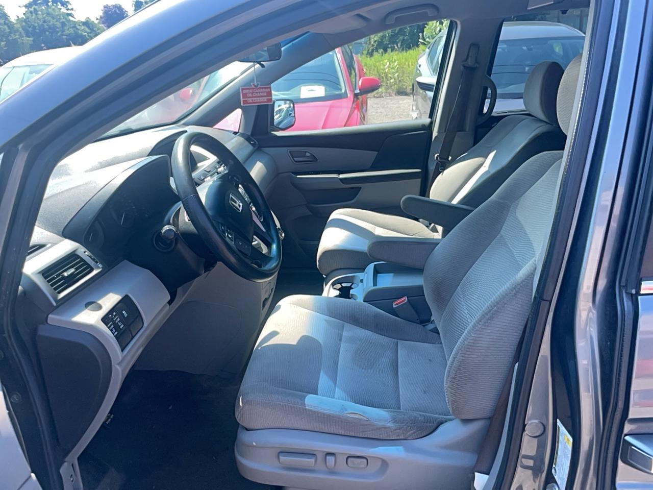 2012 Honda Odyssey EX Photo