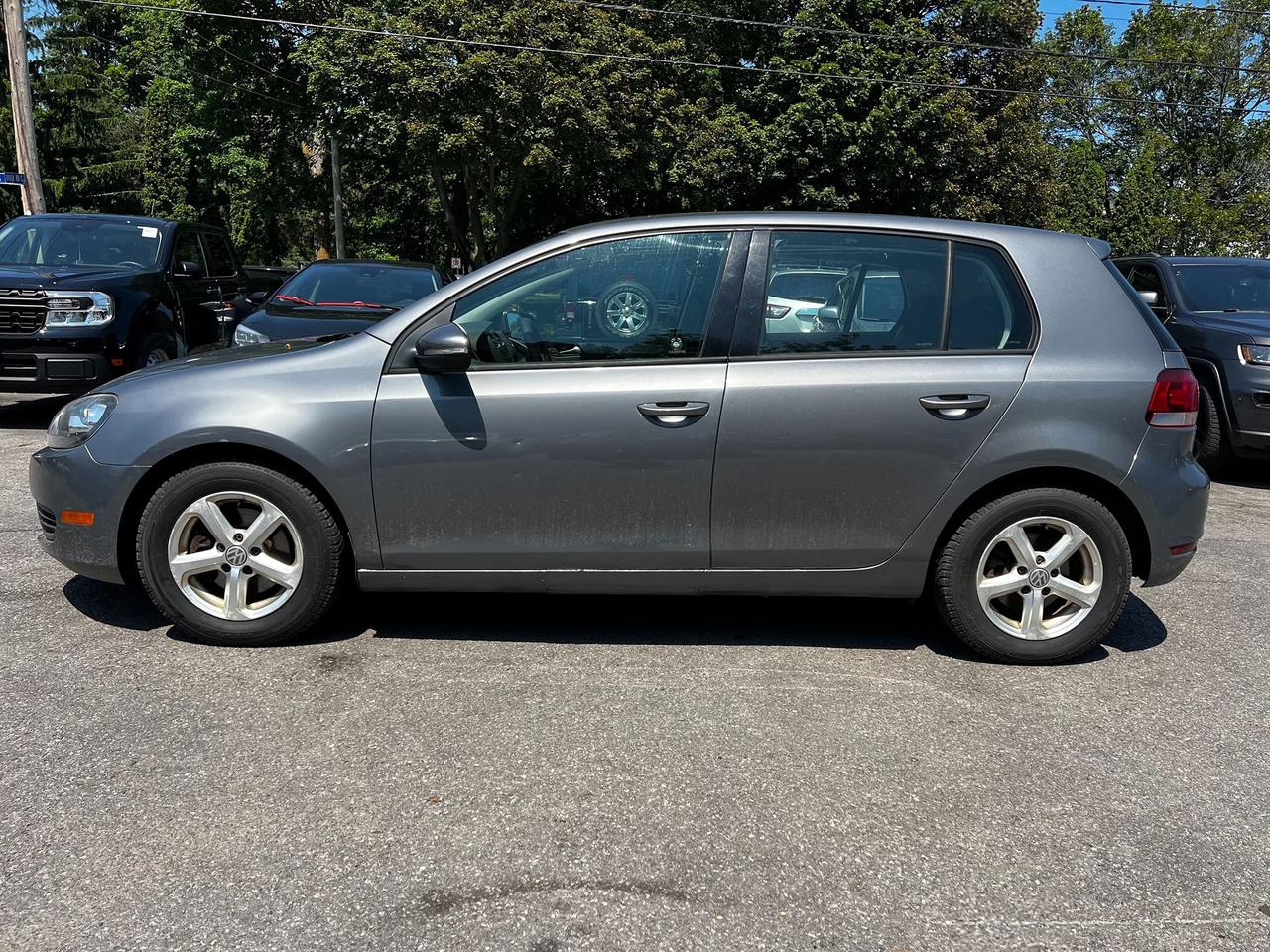 2011 Volkswagen Golf 5dr HB Auto Photo3