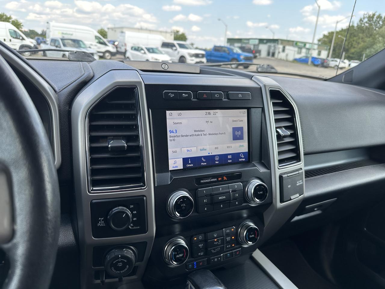 2020 Ford F-150 Lariat Photo