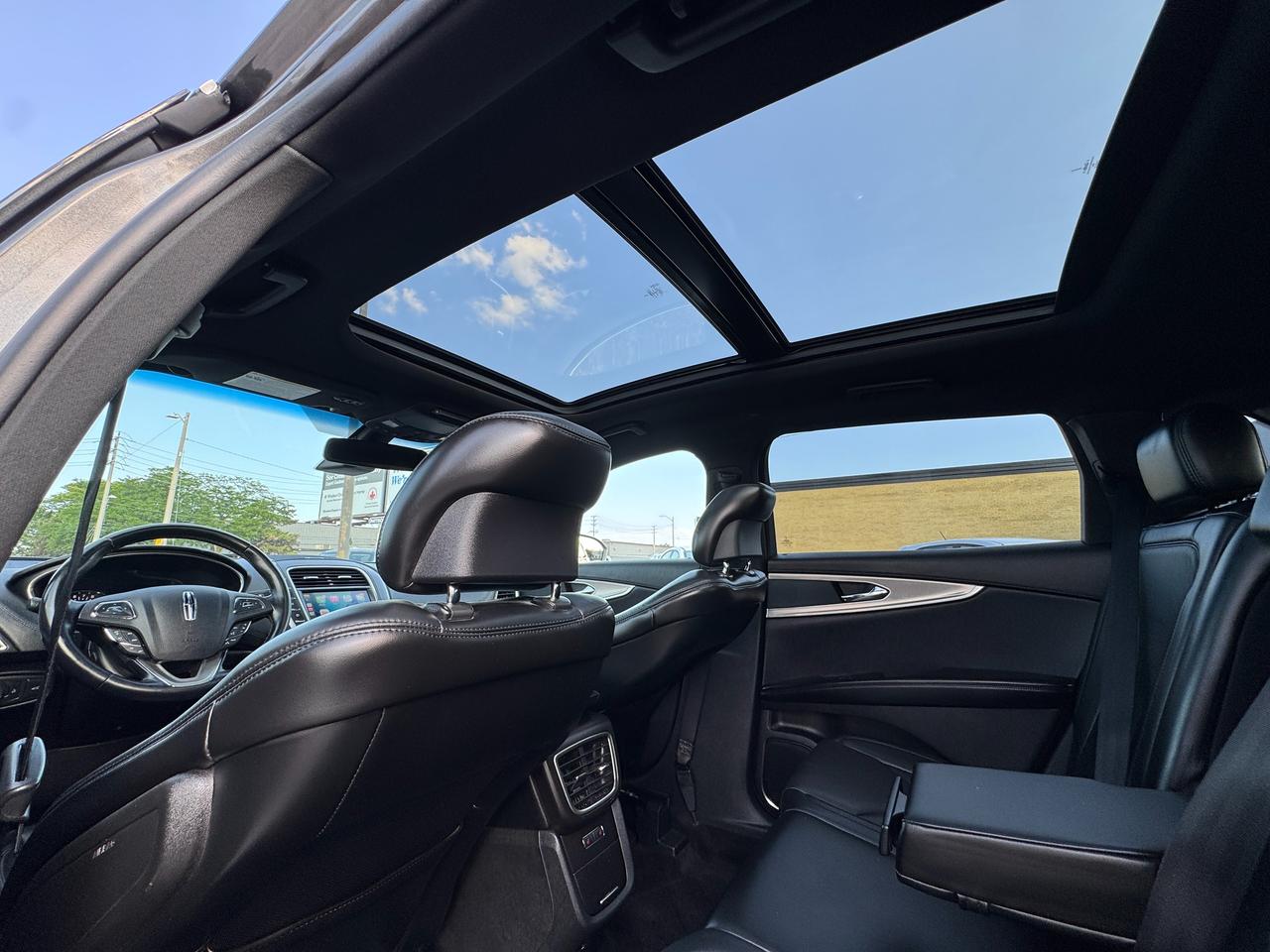 2017 Lincoln MKX 3.7L Reserve AWD+CLEAN CARFAX+MASSAGE COOLED SEAT Photo