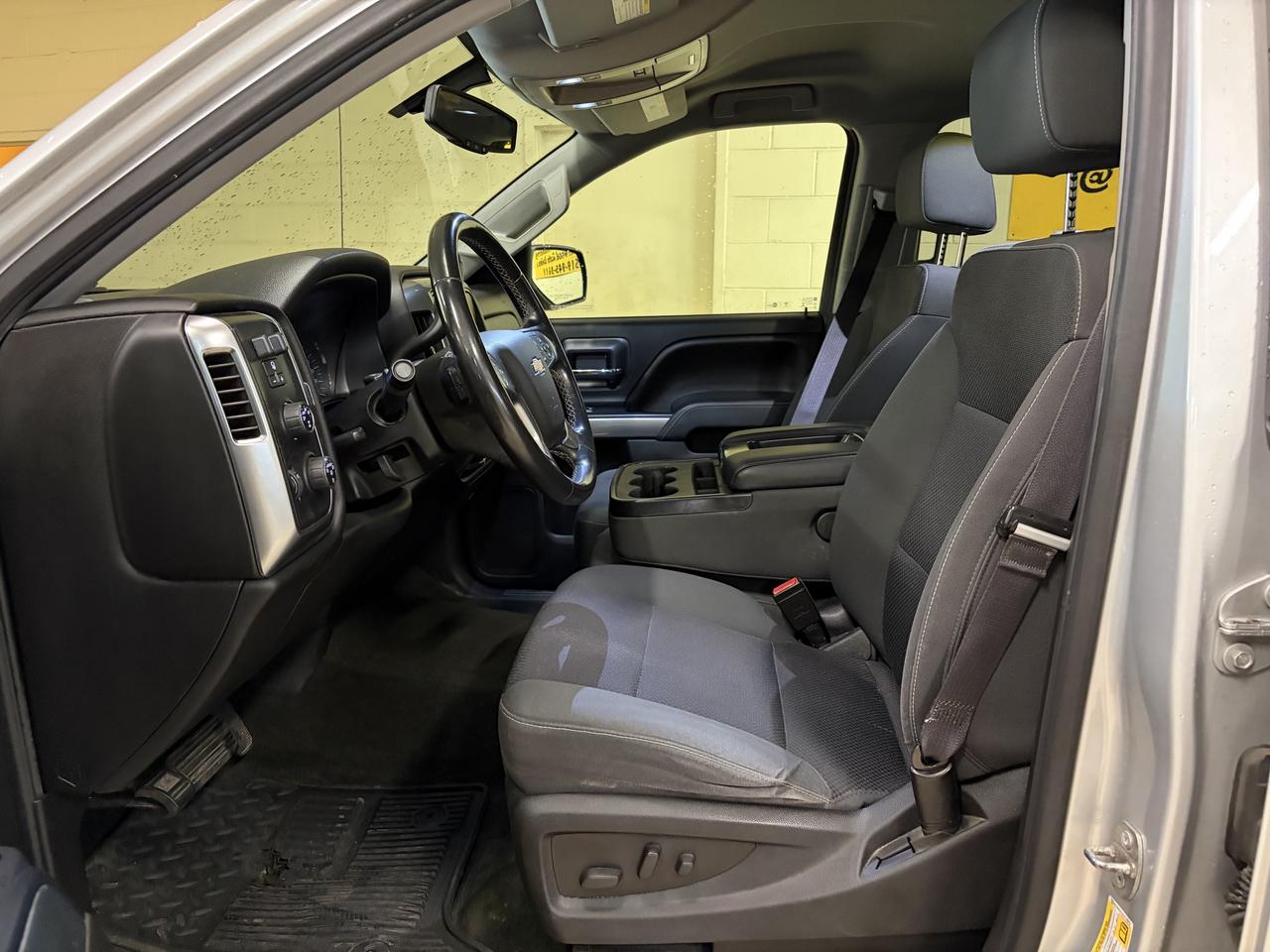 2016 Chevrolet Silverado 1500 LT Photo