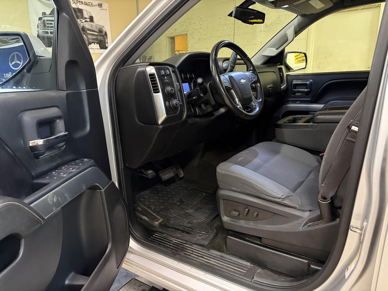 2016 Chevrolet Silverado 1500 LT Photo