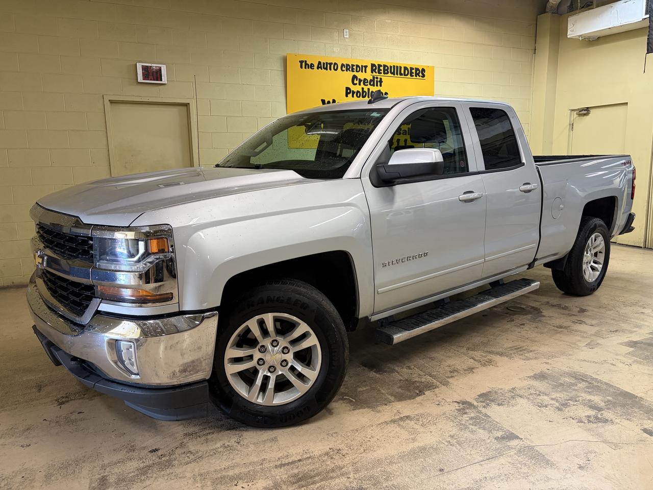 2016 Chevrolet Silverado 1500 LT Photo
