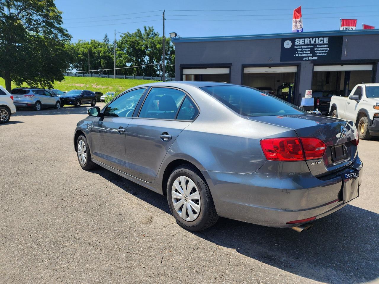 2014 Volkswagen Jetta TRENDLINE+ l Clean Carfax l No Accident l Mint Con Photo