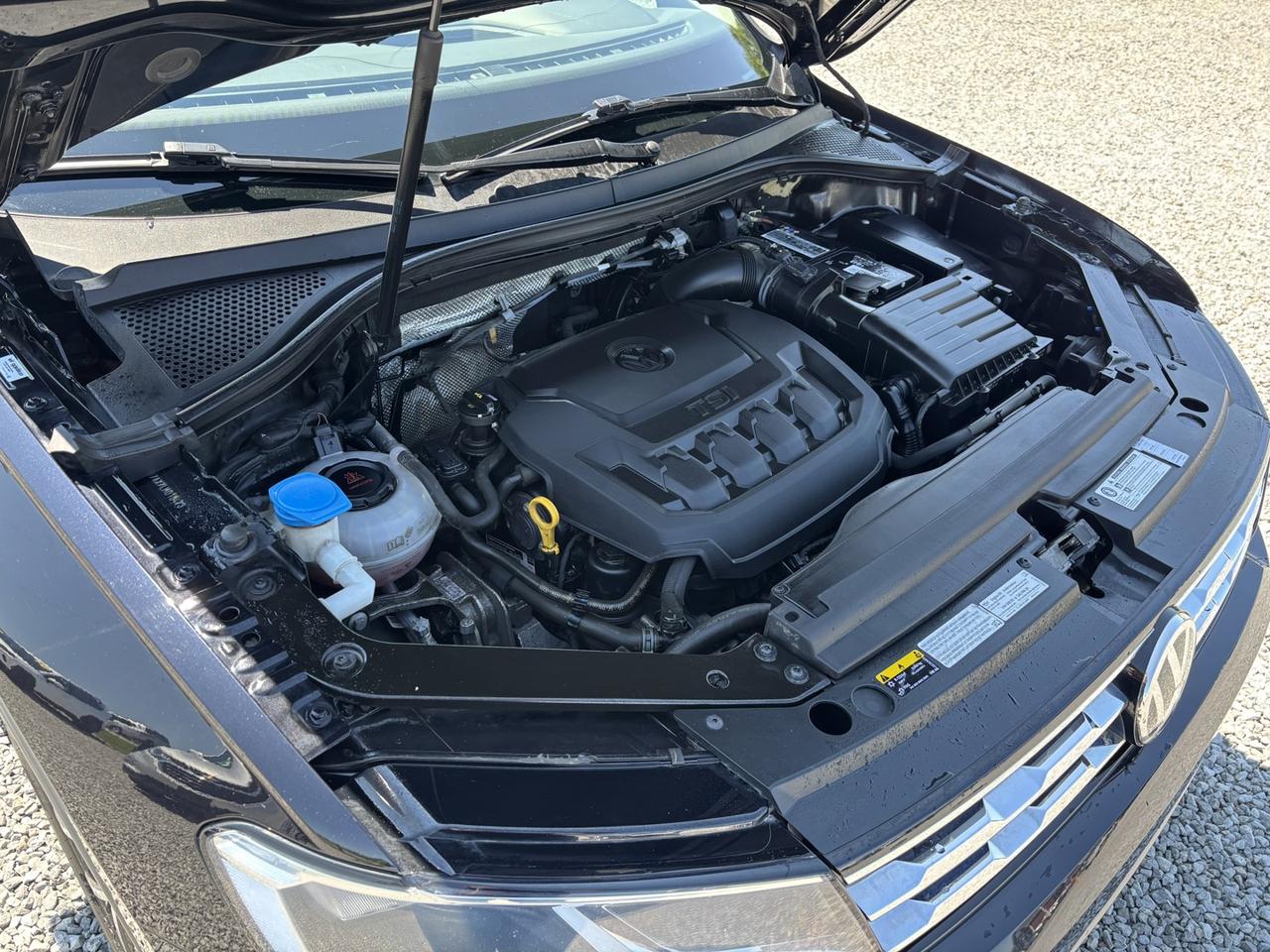 2020 Volkswagen Tiguan SE 4Motion AWD Photo
