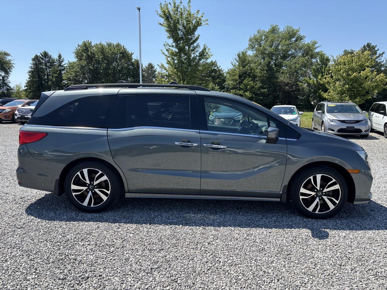 2019 Honda Odyssey Touring Photo