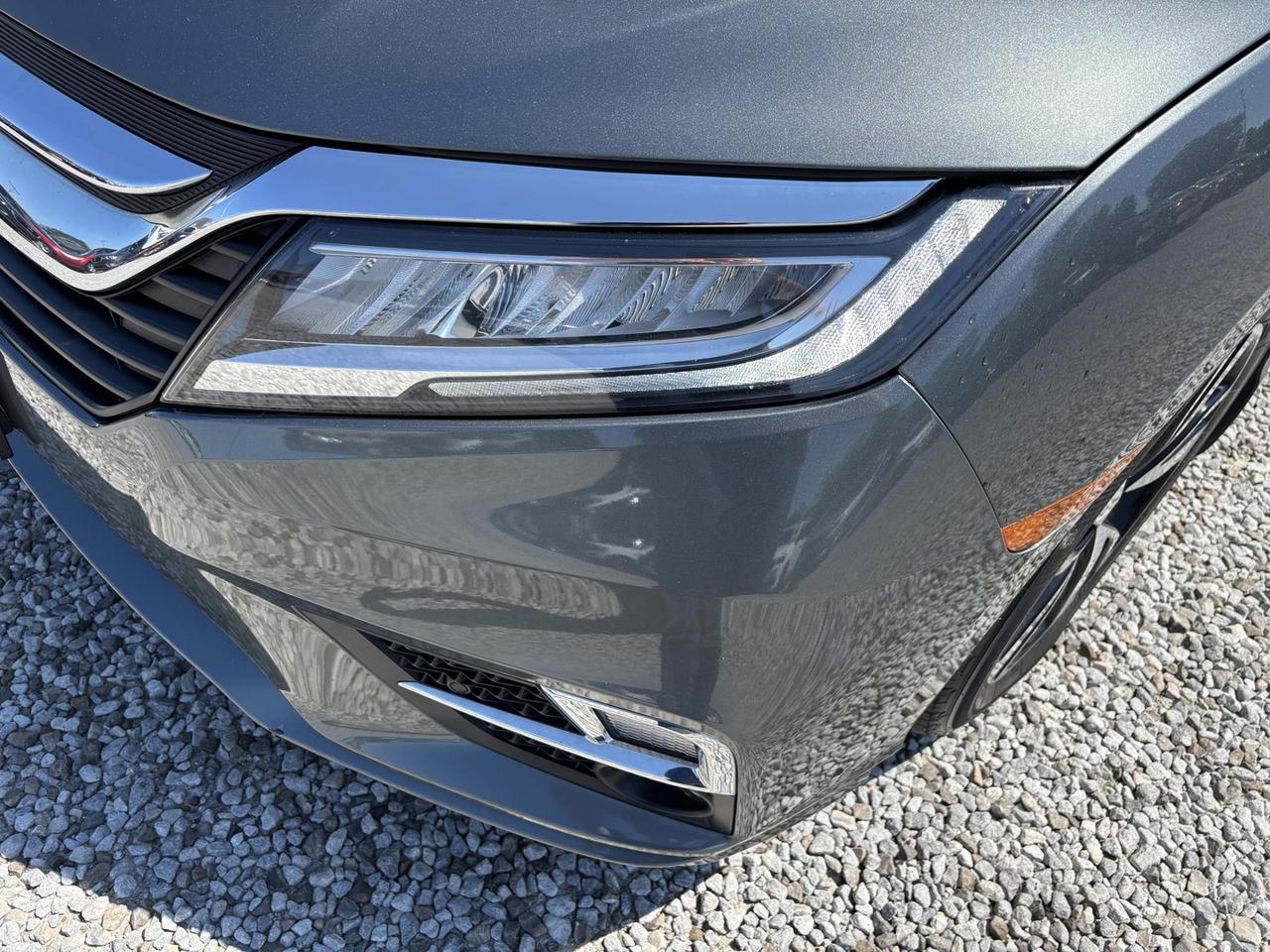 2019 Honda Odyssey Touring Photo