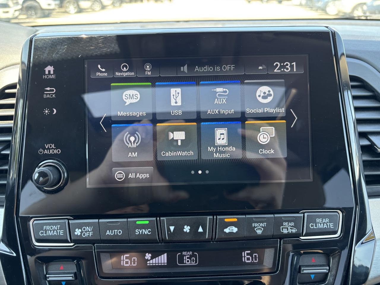 2019 Honda Odyssey Touring Photo