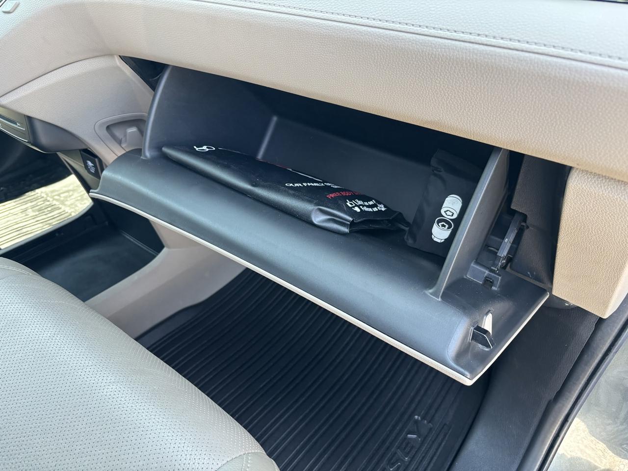 2019 Honda Odyssey Touring Photo