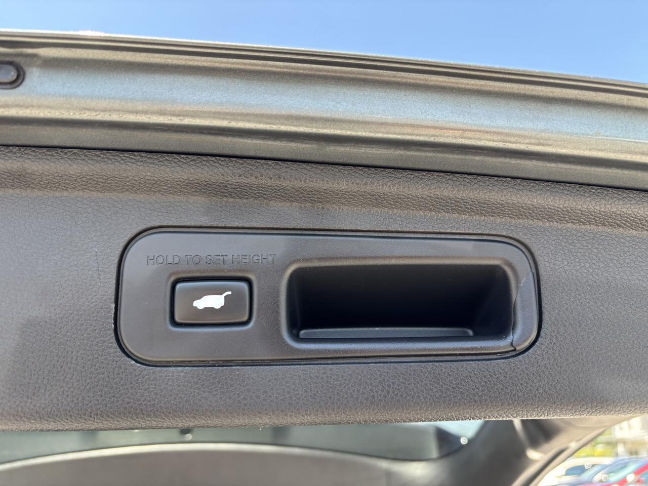 2019 Honda Odyssey Touring Photo