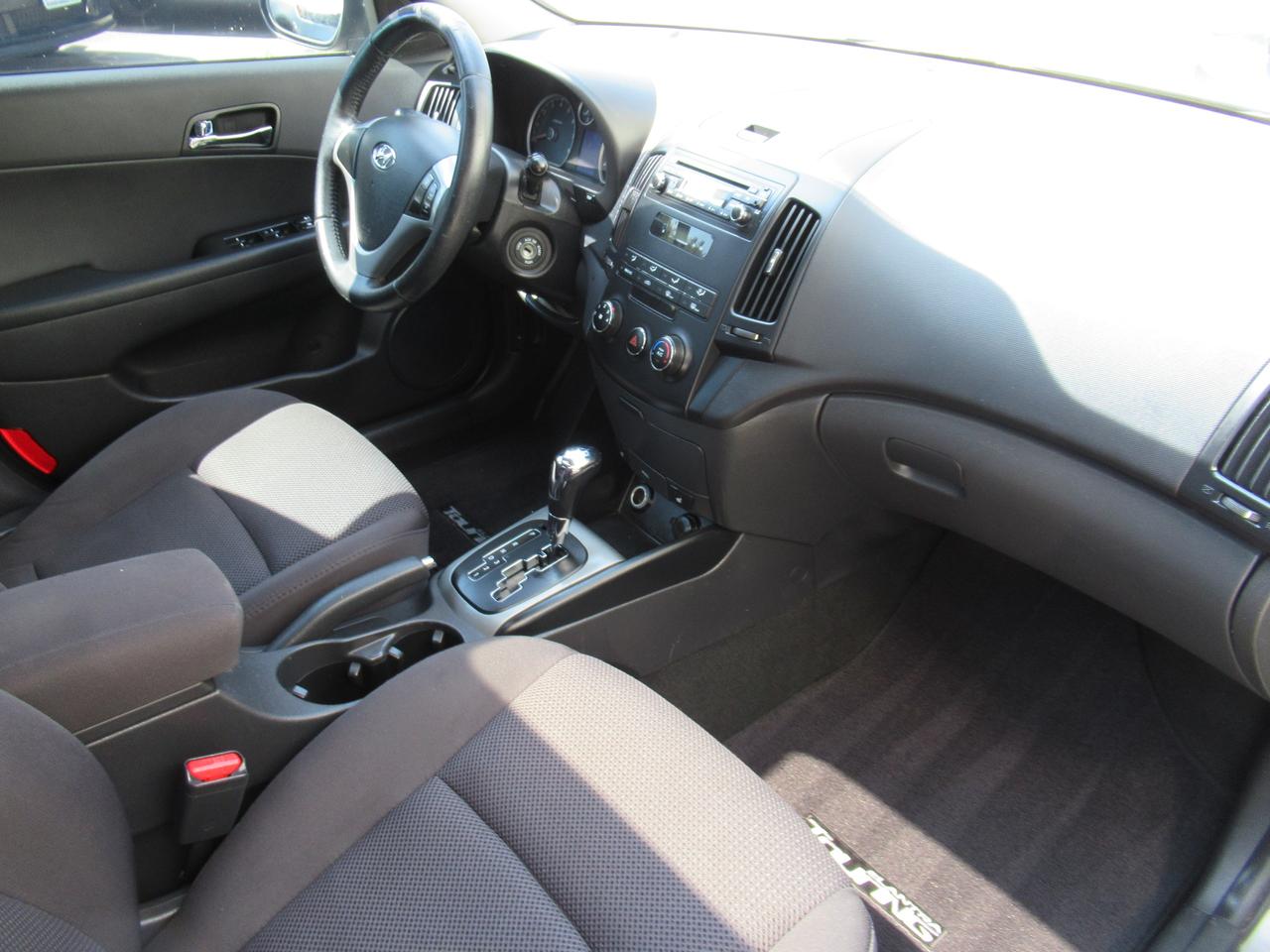 2012 Hyundai Elantra Touring GLS Sport Photo