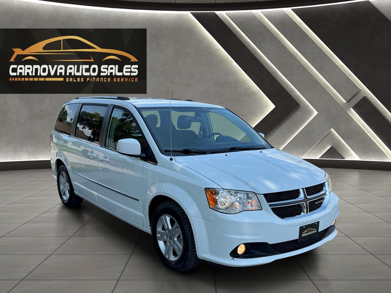 2017 Dodge Grand Caravan Crew+Power Sliding Doors+CLEAN CARFAX Photo