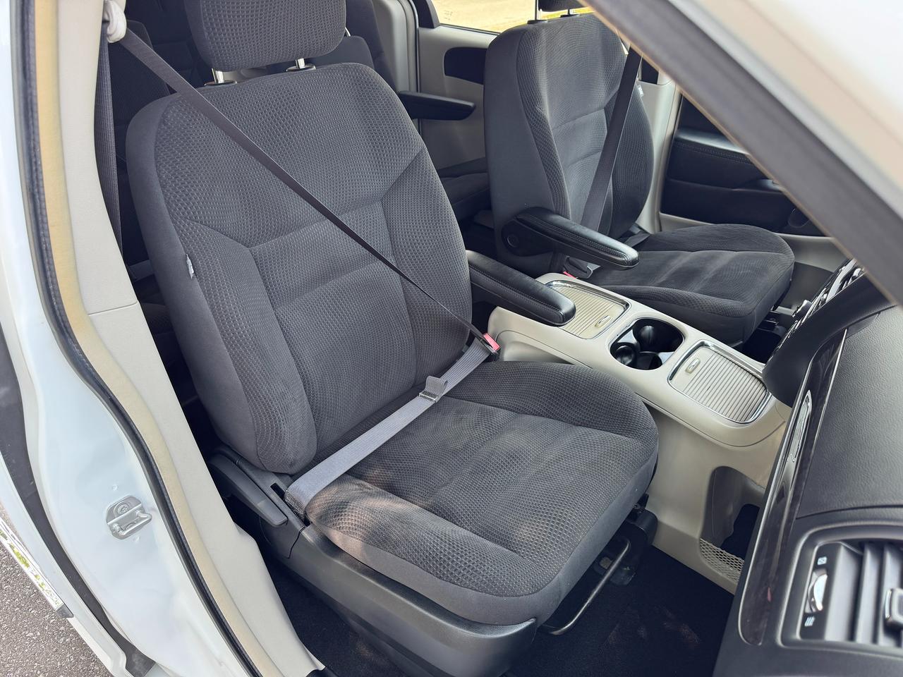 2017 Dodge Grand Caravan Crew+Power Sliding Doors+CLEAN CARFAX Photo