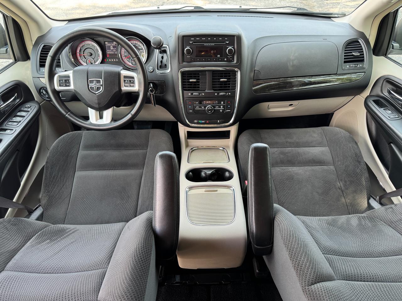 2017 Dodge Grand Caravan Crew+Power Sliding Doors+CLEAN CARFAX Photo