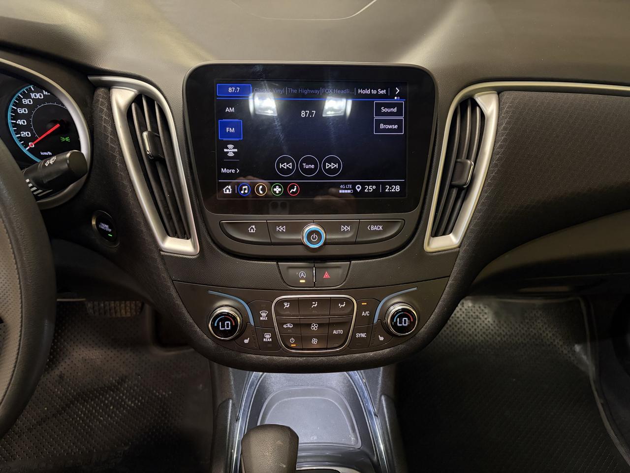 2023 Chevrolet Malibu 1LT Photo