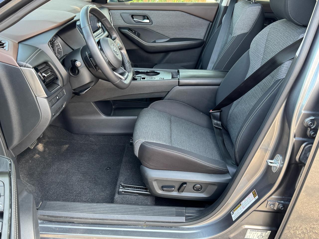 2021 Nissan Rogue SV MOONROOF+CLEAN CARFAX+Remote Start Photo