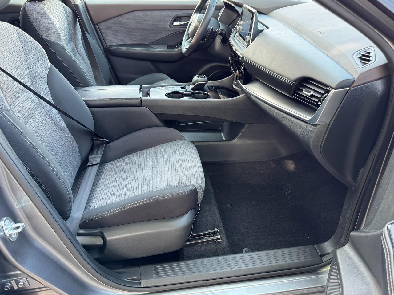2021 Nissan Rogue SV MOONROOF+CLEAN CARFAX+Remote Start Photo