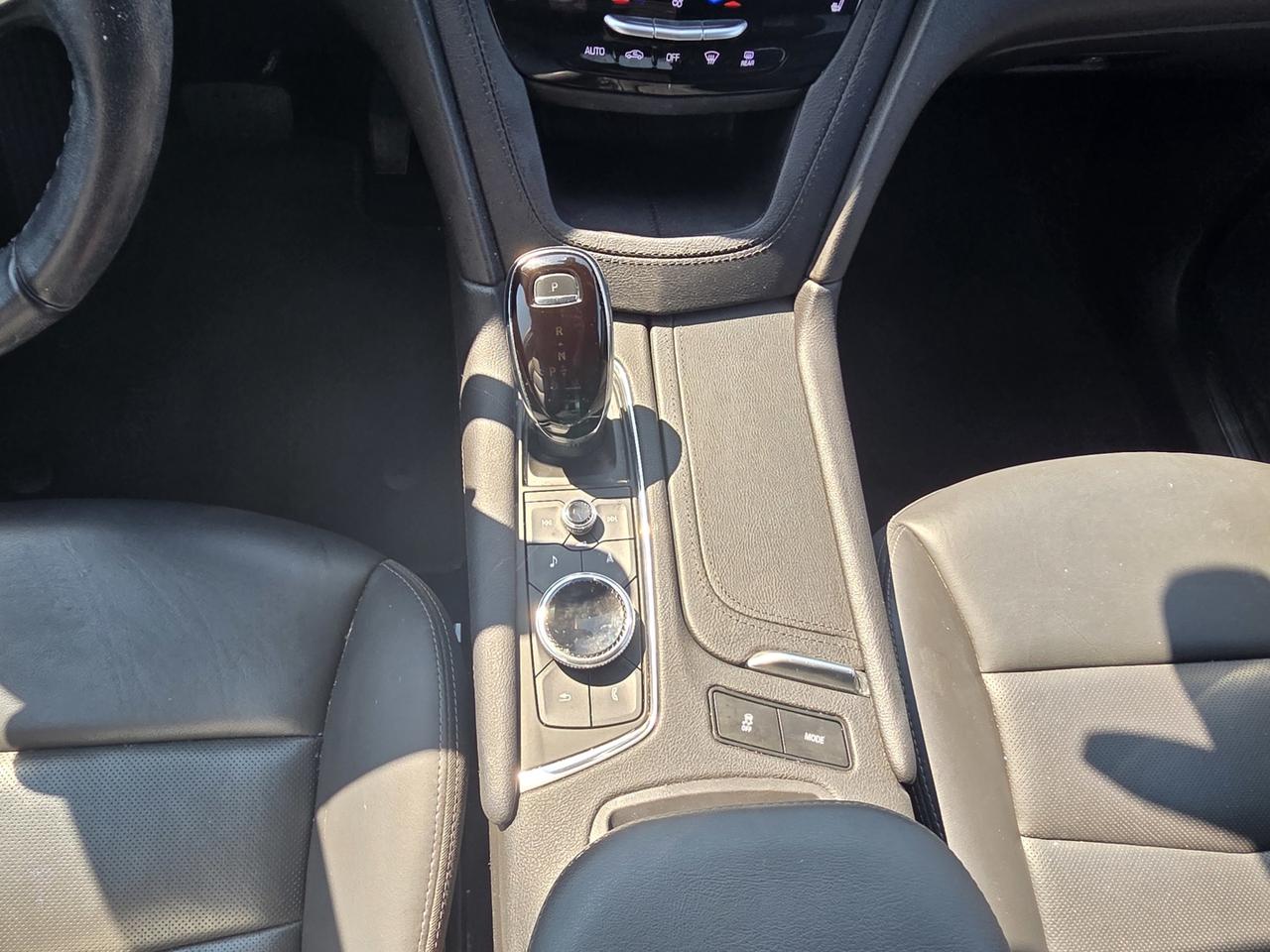2022 Cadillac XT5 Premium Luxury AWD Photo