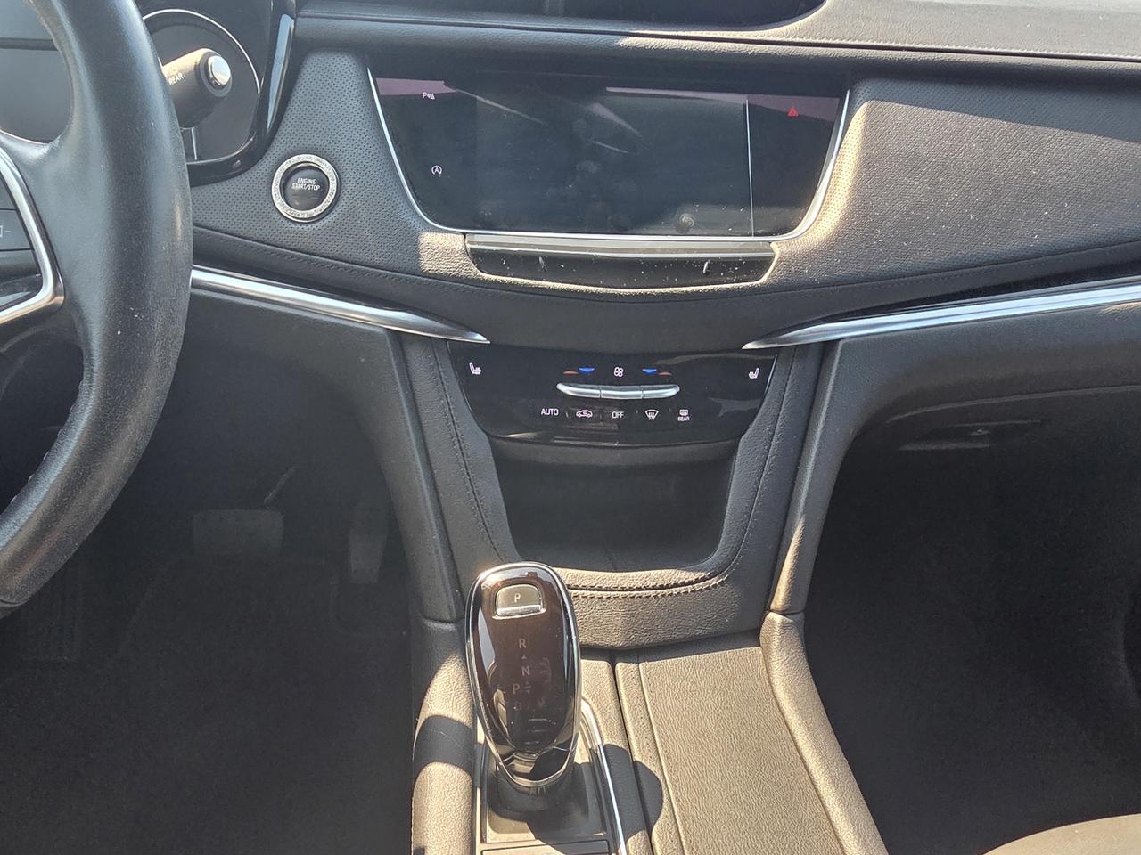 2022 Cadillac XT5 Premium Luxury AWD Photo