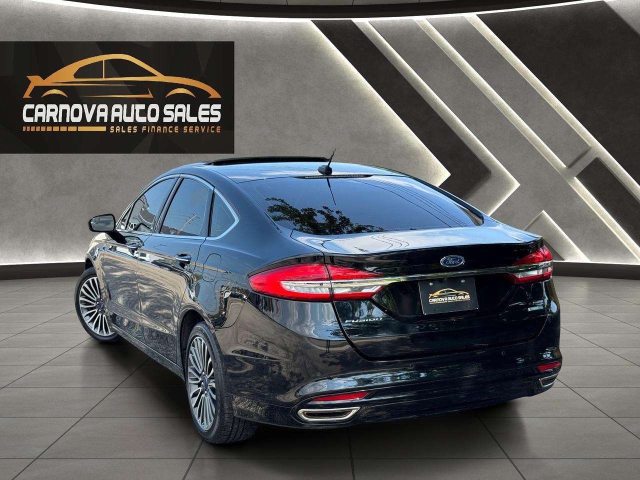 2017 Ford Fusion 2.0L SE AWD+CLEAN CARFAX+Leather+Roof+GPS+Camera Photo