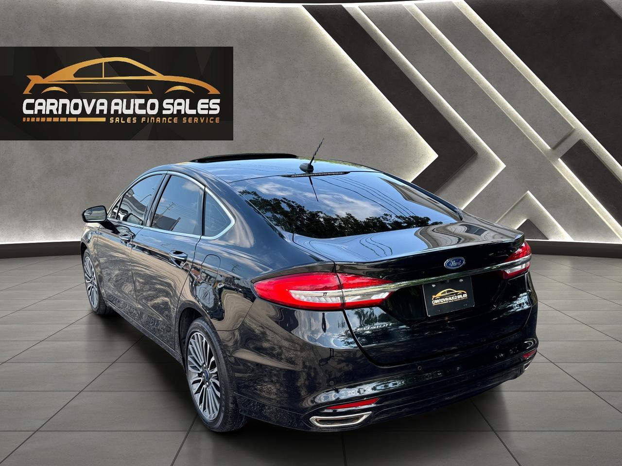 2017 Ford Fusion 2.0L SE AWD+CLEAN CARFAX+Leather+Roof+GPS+Camera Photo