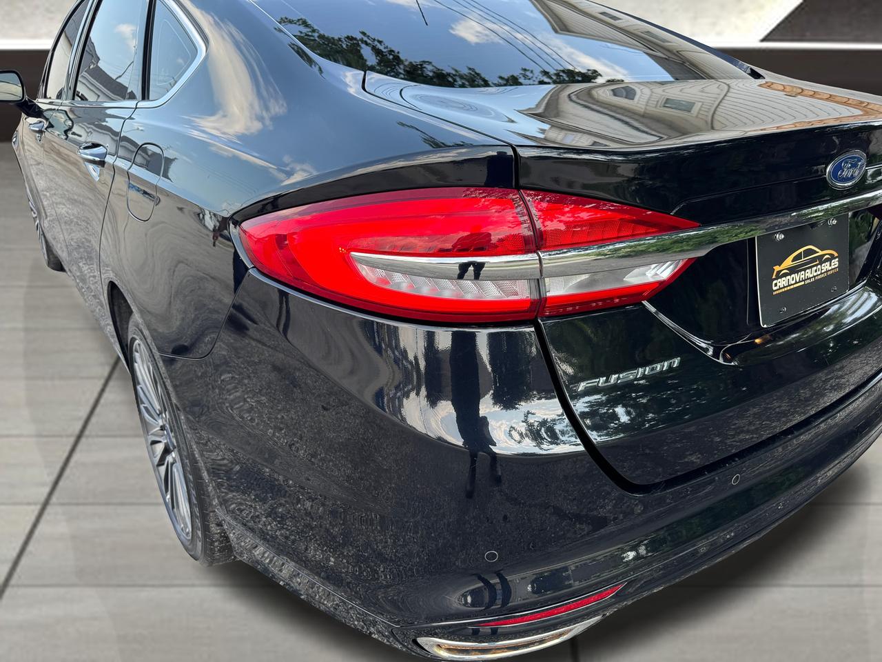 2017 Ford Fusion 2.0L SE AWD+CLEAN CARFAX+Leather+Roof+GPS+Camera Photo