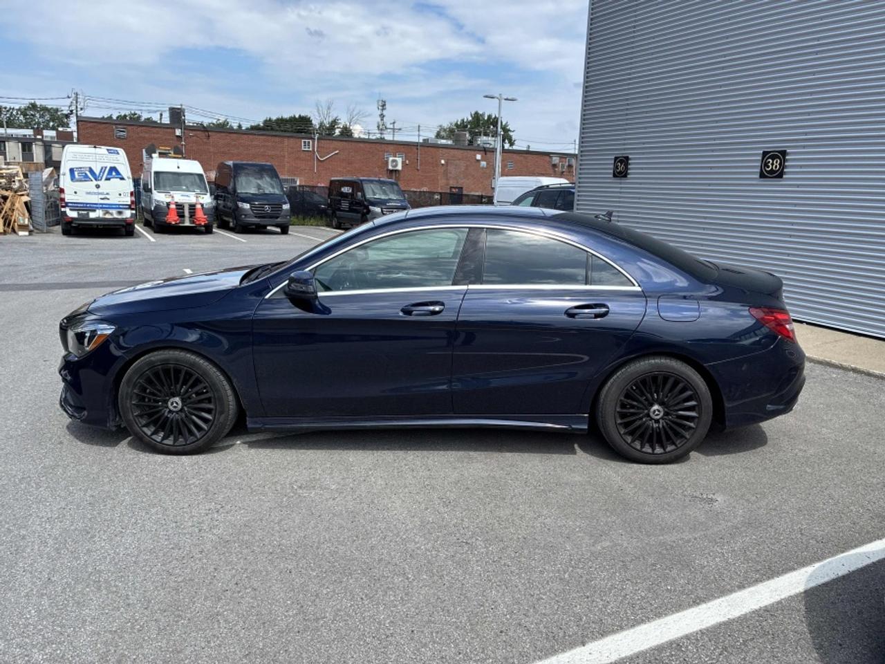 2018 Mercedes-Benz CLA-Class CLA 250 4MATIC PREMIUM PCKG /AMG SPORT PCKG /NAVI Photo