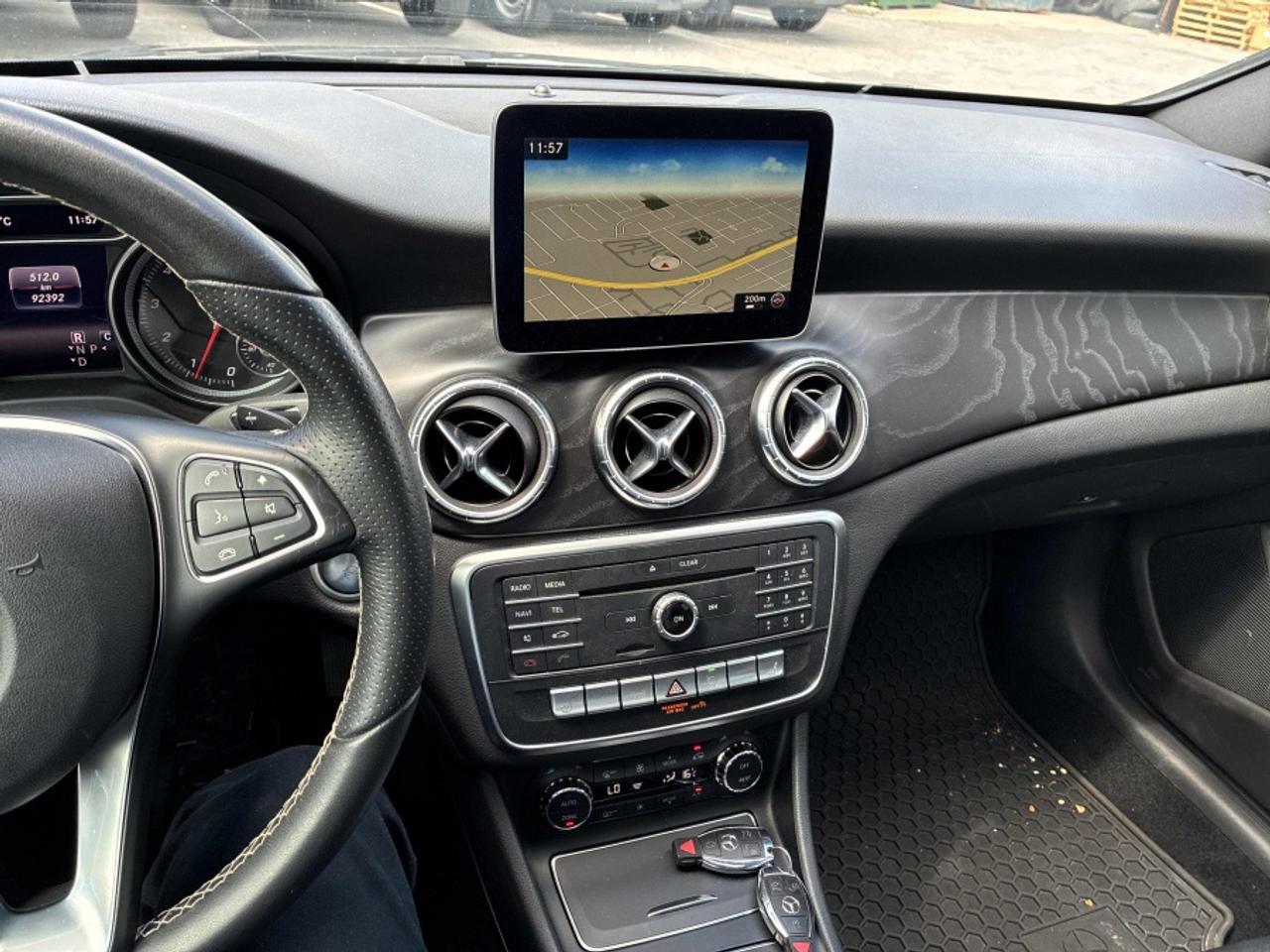 2018 Mercedes-Benz CLA-Class CLA 250 4MATIC PREMIUM PCKG /AMG SPORT PCKG /NAVI Photo