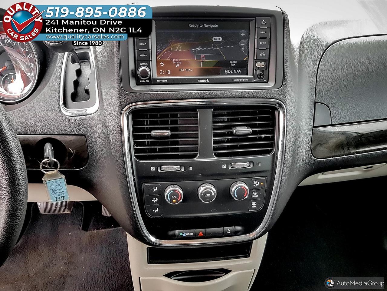 2019 Dodge Grand Caravan SXT *STOW N GO* Photo