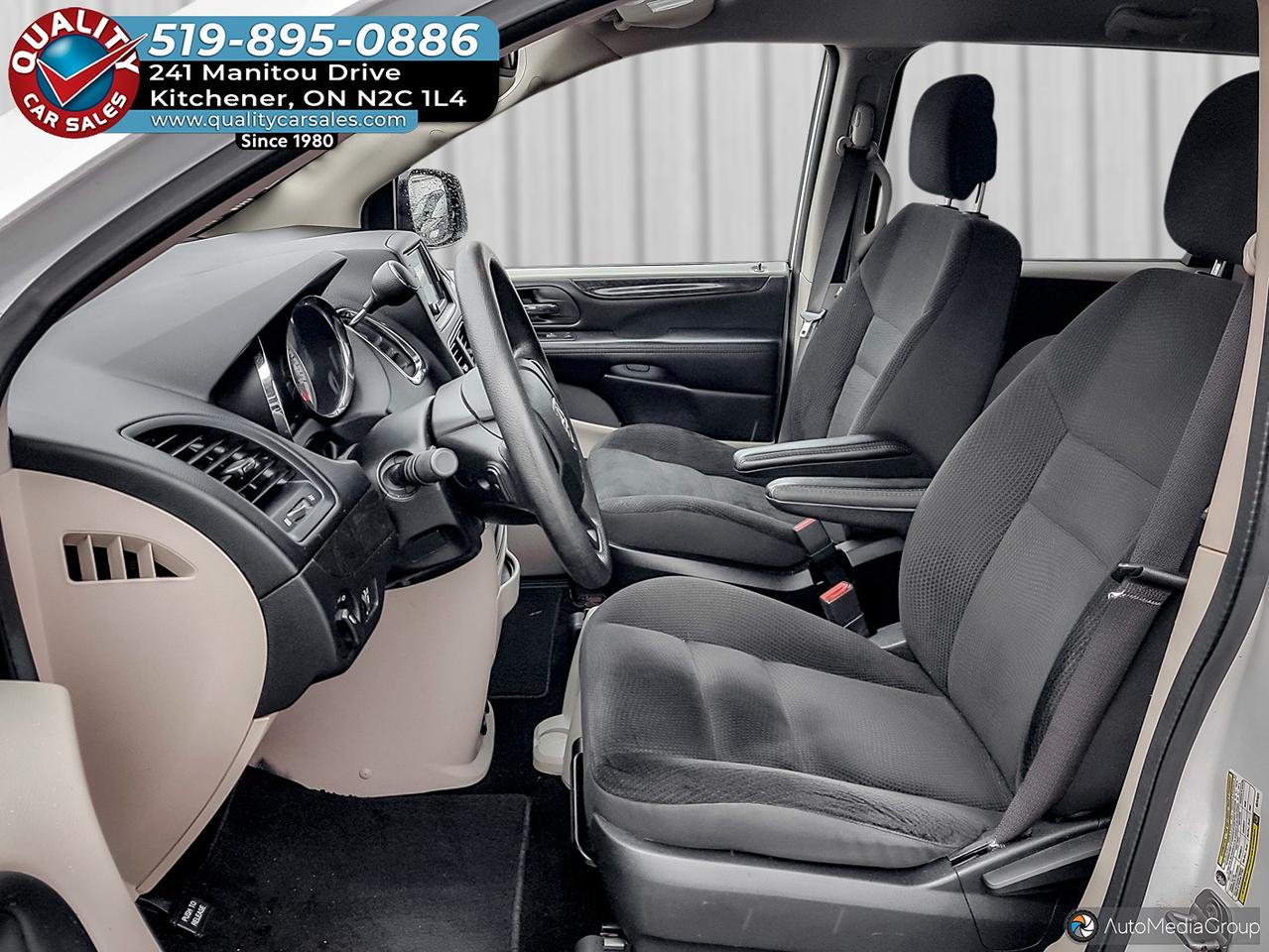 2019 Dodge Grand Caravan SXT *STOW N GO* Photo