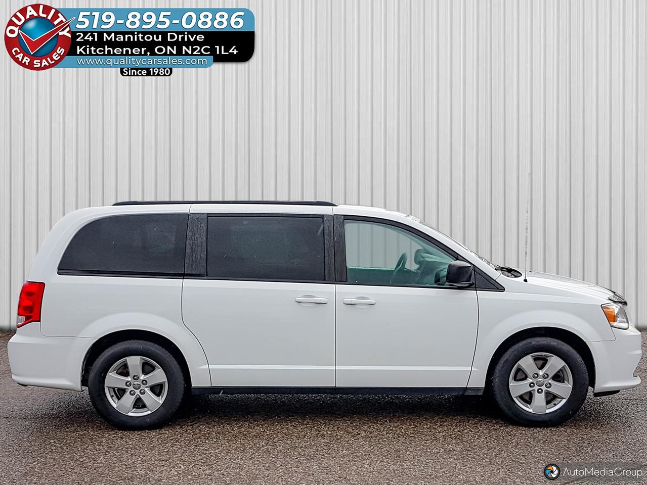 2019 Dodge Grand Caravan SXT *STOW N GO* Photo